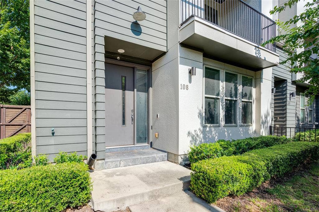 4211 Rawlins Street, #108, Dallas, TX 75219 4211 Rawlins Street, #108, Dallas, TX 75219