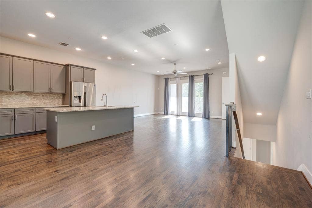 4211 Rawlins Street, #108, Dallas, TX 75219 4211 Rawlins Street, #108, Dallas, TX 75219