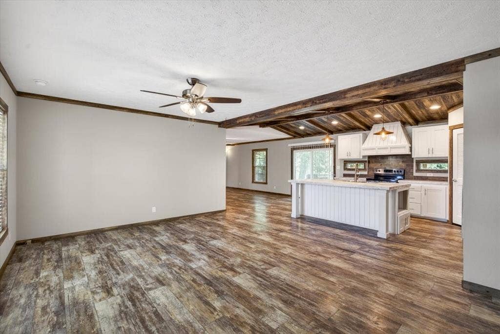 11079 State Highway 198, Mabank, TX 75147 11079 State Highway 198, Mabank, TX 75147