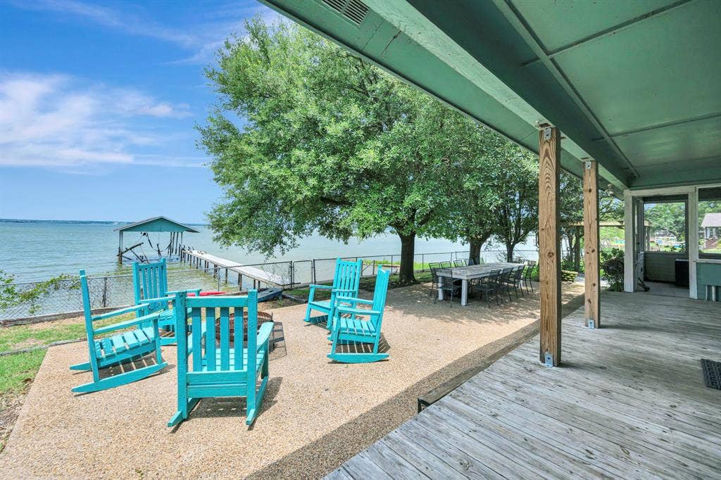 203 Port Drive, Gun Barrel City, TX 75156 203 Port Drive, Gun Barrel City, TX 75156
