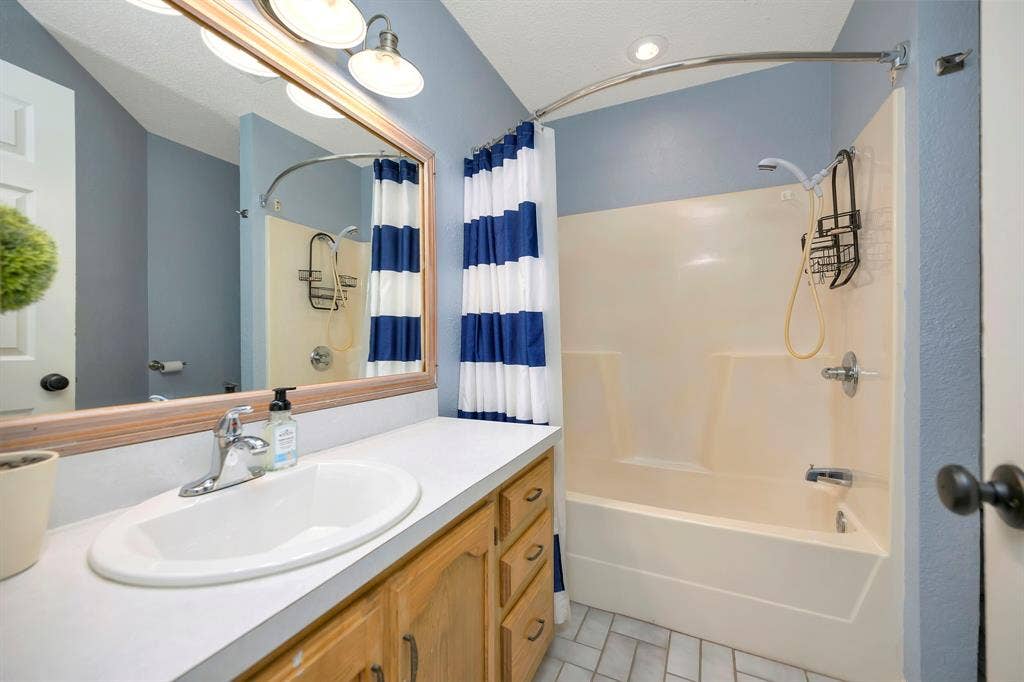 203 Port Drive, Gun Barrel City, TX 75156 203 Port Drive, Gun Barrel City, TX 75156