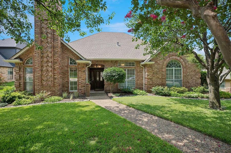 Property photo for 711 Meadowlark Lane, Coppell, TX