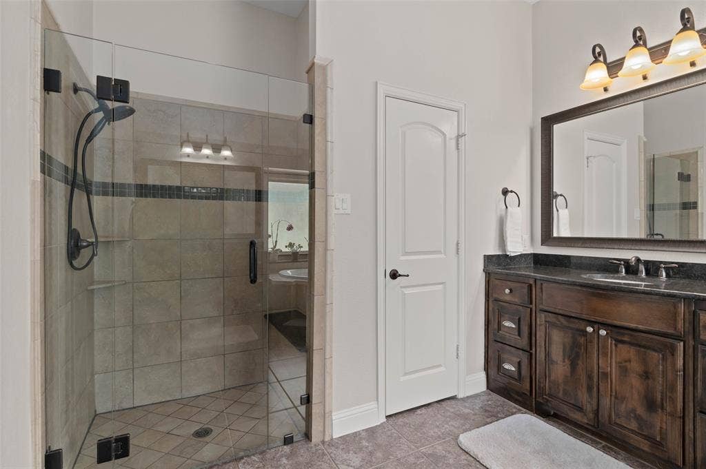 5044 Dogwood Drive, Celina, TX 75009 5044 Dogwood Drive, Celina, TX 75009