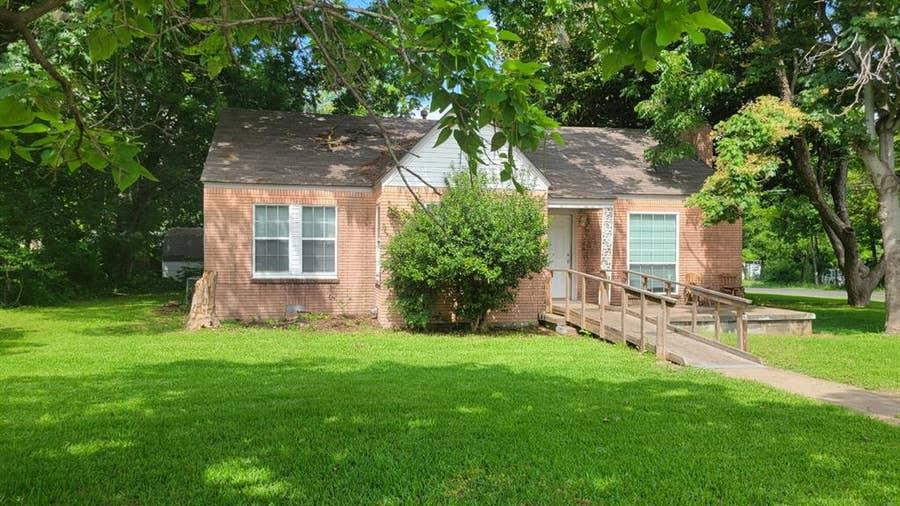 Property photo for 4503 Vandervort Drive, Dallas, TX
