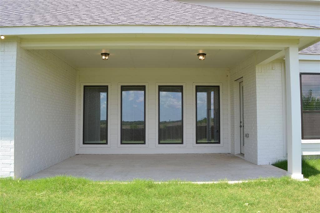 3834 Foot Hills Drive, Midlothian, TX 76065