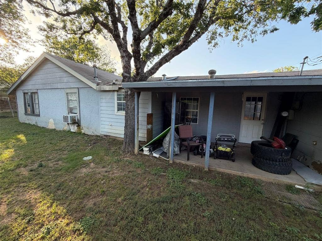 5505 Urbanview Street, Sansom Park, TX 76114 5505 Urbanview Street, Sansom Park, TX 76114