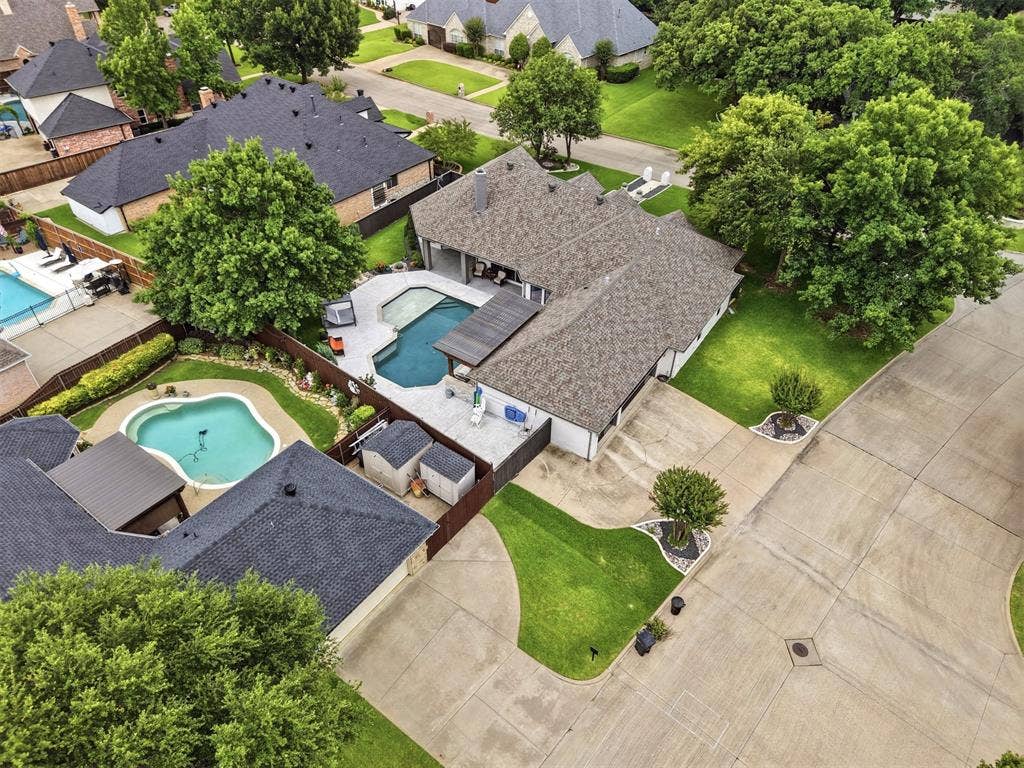 10 Trailside Court, Mansfield, TX 76063 10 Trailside Court, Mansfield, TX 76063
