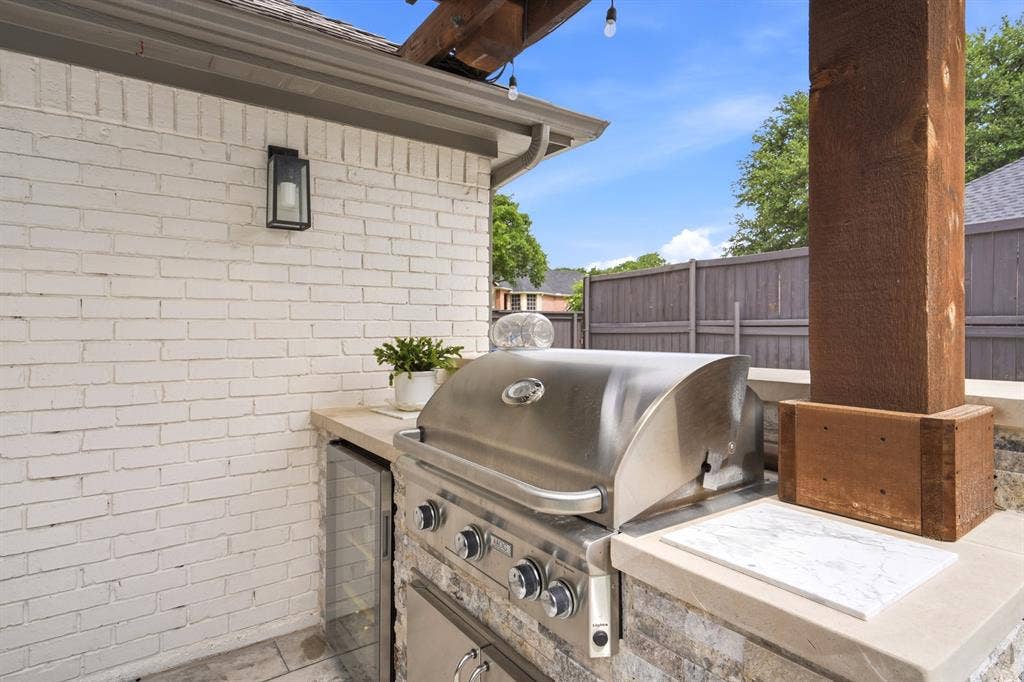 10 Trailside Court, Mansfield, TX 76063 10 Trailside Court, Mansfield, TX 76063