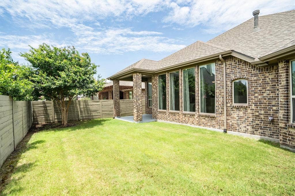 1217 7th Street, Argyle, TX 76226 1217 7th Street, Argyle, TX 76226