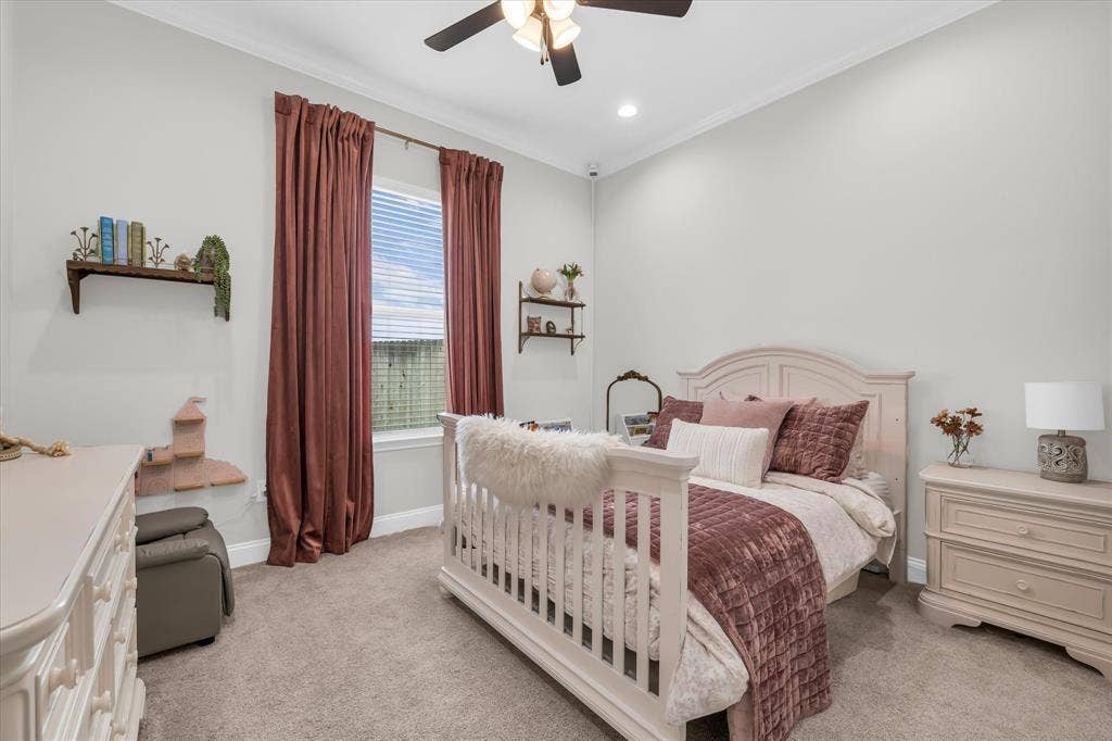 154 Water View Lane, Robinson, TX 76706 secondary bedroom with ensuite bathroom