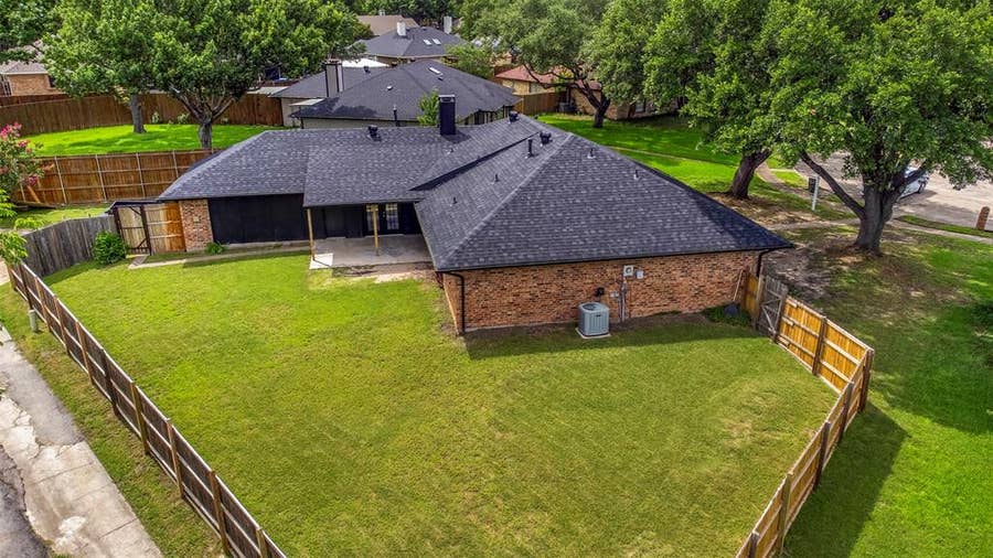 Property photo for 5302 Anchor Cove Circle, Garland, TX