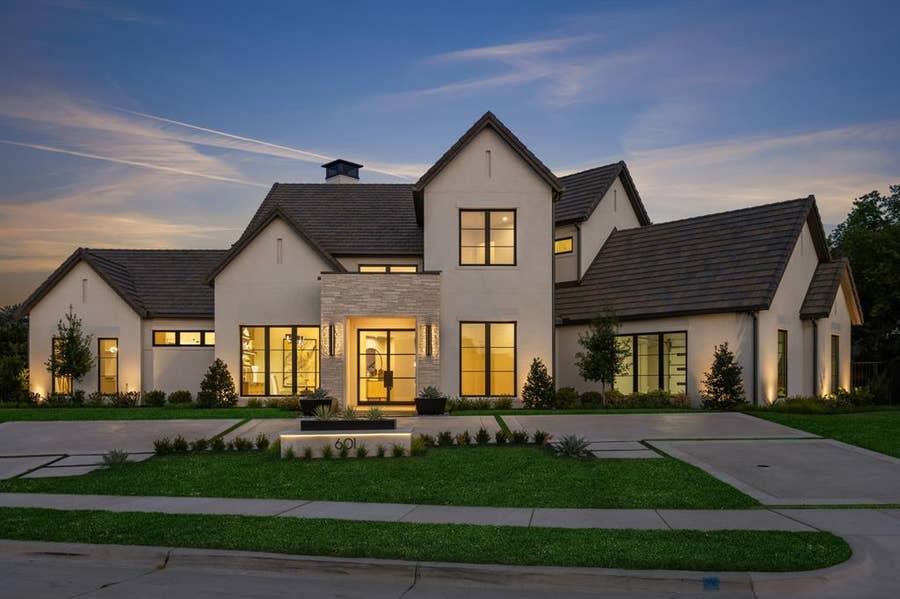 Property photo for 601 Pemberton Drive, Southlake, TX