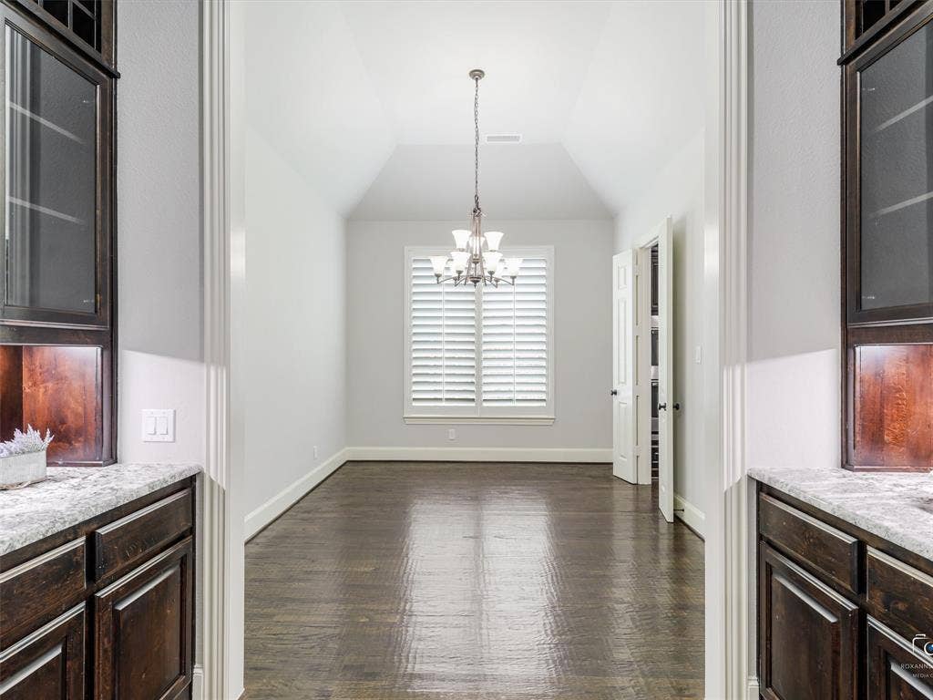 600 Abbey Lane, Prosper, TX 75078 Butler's Pantry