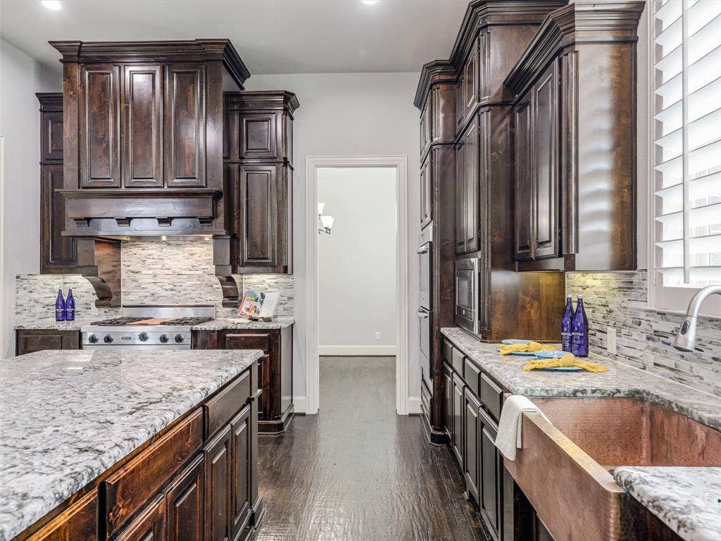 600 Abbey Lane, Prosper, TX 75078 Copper Apron Sink