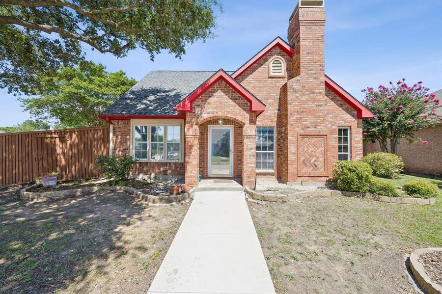 Property photo for 424 Graham Lane, Wylie, TX