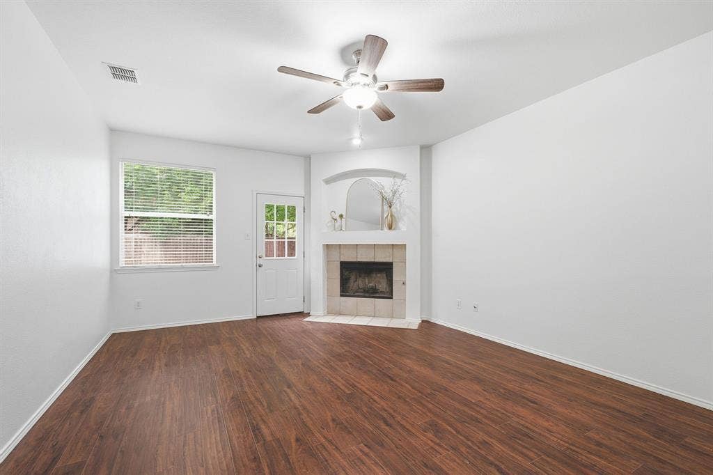 2416 Dalhart Trail, McKinney, TX 75072 2416 Dalhart Trail, McKinney, TX 75072