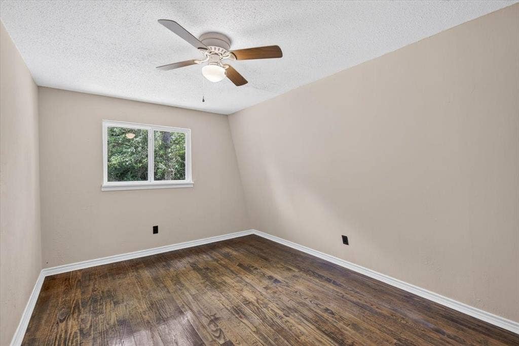 7540 Buggy Hub Trail, Athens, TX 75751 7540 Buggy Hub Trail, Athens, TX 75751