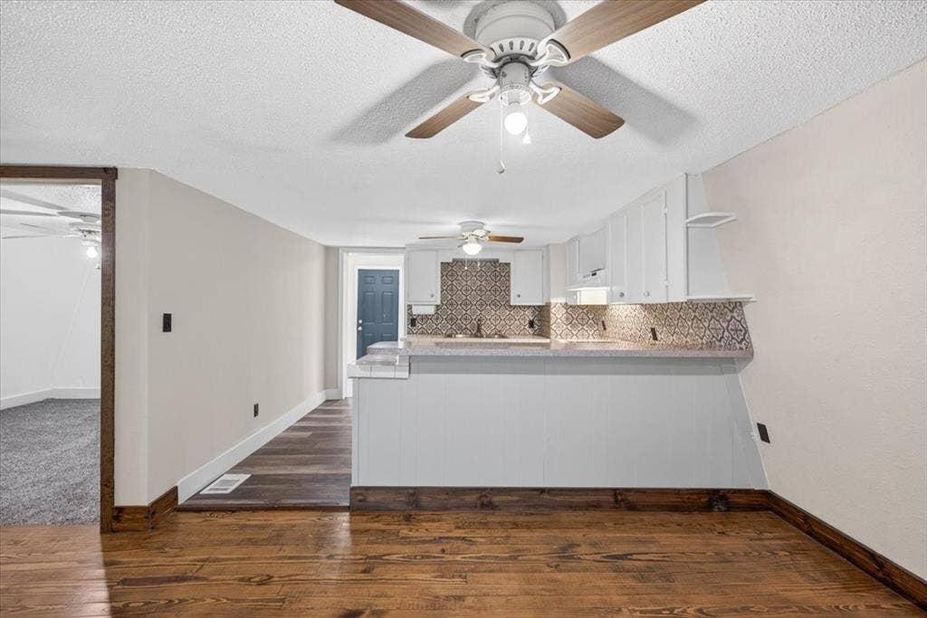 7540 Buggy Hub Trail, Athens, TX 75751 7540 Buggy Hub Trail, Athens, TX 75751