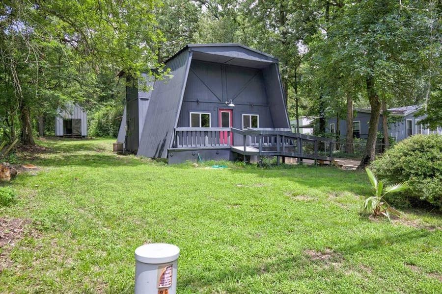Property photo for 7540 Buggy Hub Trail, Athens, TX