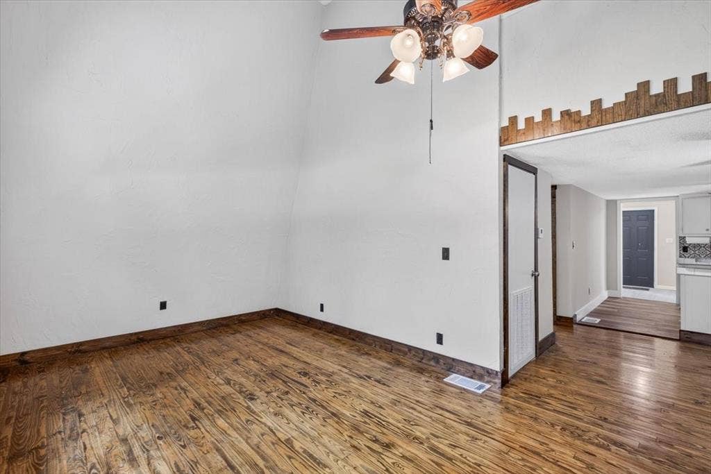 7540 Buggy Hub Trail, Athens, TX 75751 7540 Buggy Hub Trail, Athens, TX 75751