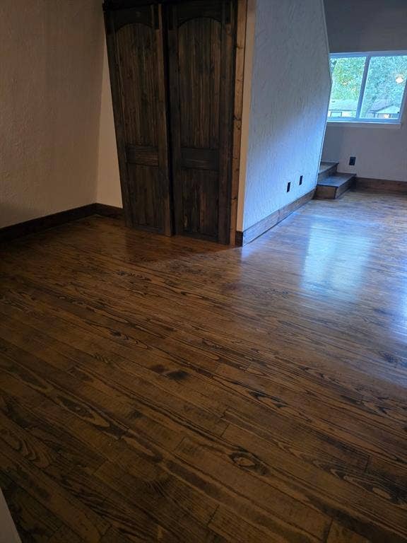 7540 Buggy Hub Trail, Athens, TX 75751 NEW DOORS on pantry