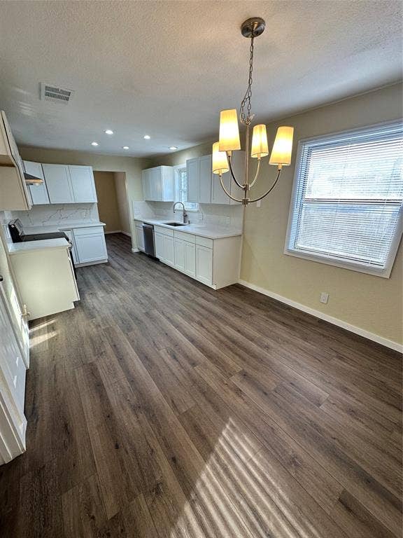 6620 Moss Lane, Watauga, TX 76148 6620 Moss Lane, Watauga, TX 76148
