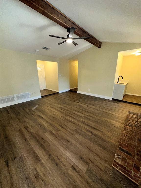 6620 Moss Lane, Watauga, TX 76148 6620 Moss Lane, Watauga, TX 76148