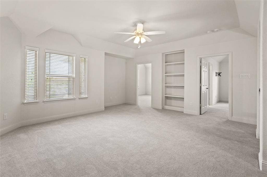 604 Cody Lane, Mansfield, TX 76063