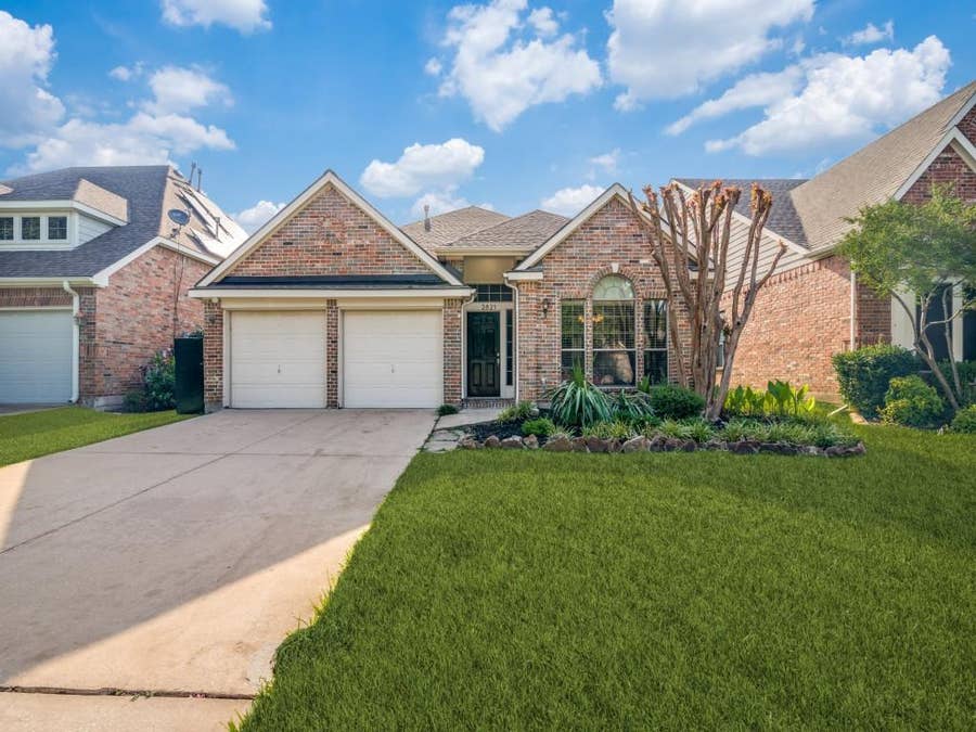 Property photo for 2821 Vacherie Lane, Dallas, TX
