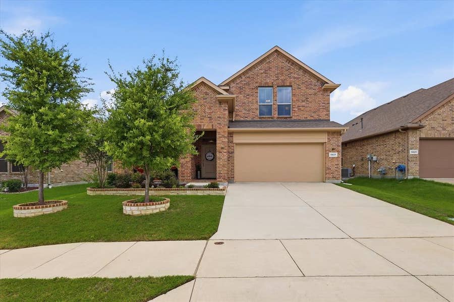 Property photo for 5821 stream Drive, Fort Worth, TX