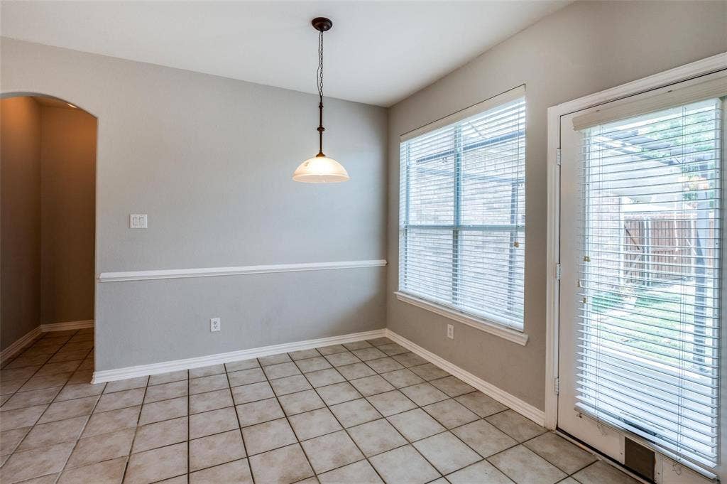 323 Del Cano Drive, Allen, TX 75002 323 Del Cano Drive, Allen, TX 75002