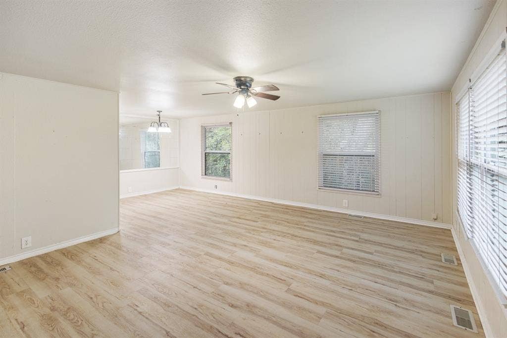 110 W Shadowwood Street, Gun Barrel City, TX 75156 110 W Shadowwood Street, Gun Barrel City, TX 75156