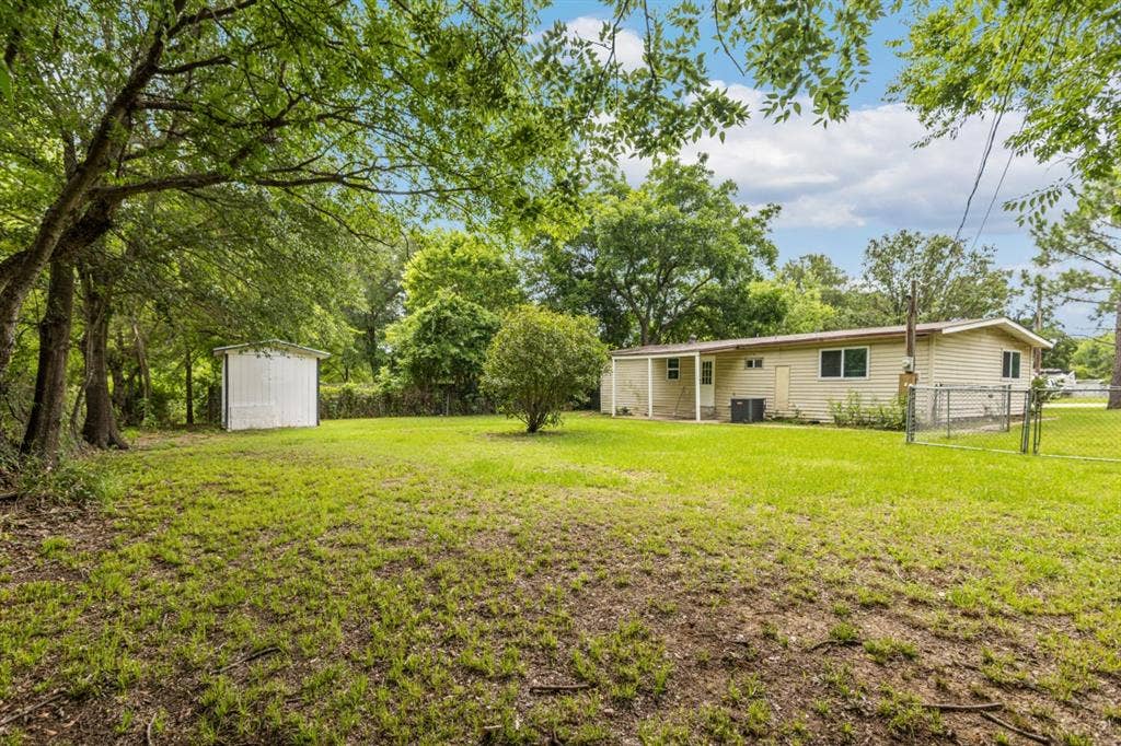110 W Shadowwood Street, Gun Barrel City, TX 75156 110 W Shadowwood Street, Gun Barrel City, TX 75156