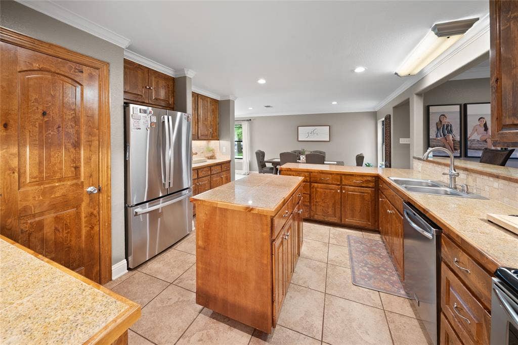 155 Fairway Drive, Bullard, TX 75757 155 Fairway Drive, Bullard, TX 75757