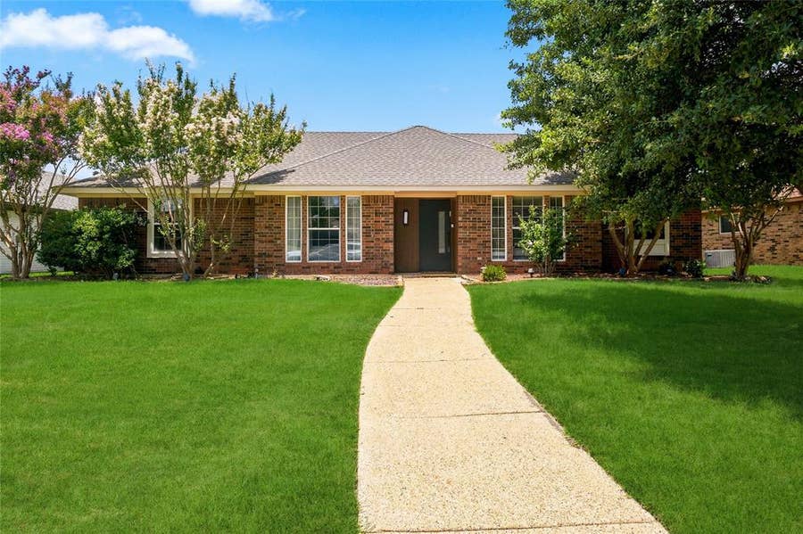 Property photo for 311 Sycamore Creek Road, Allen, TX