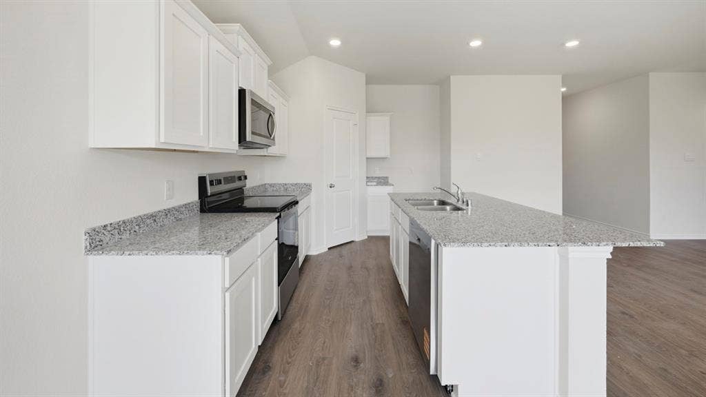 1961 Freeman Street, Tyler, TX 75702 Kitchen