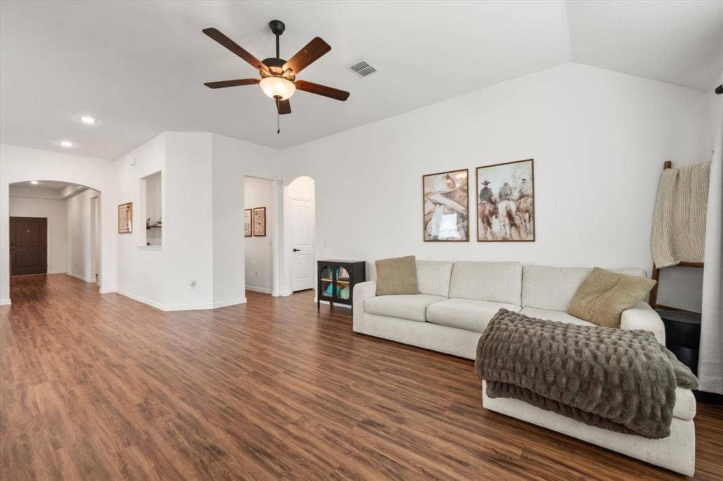 No Carpet!