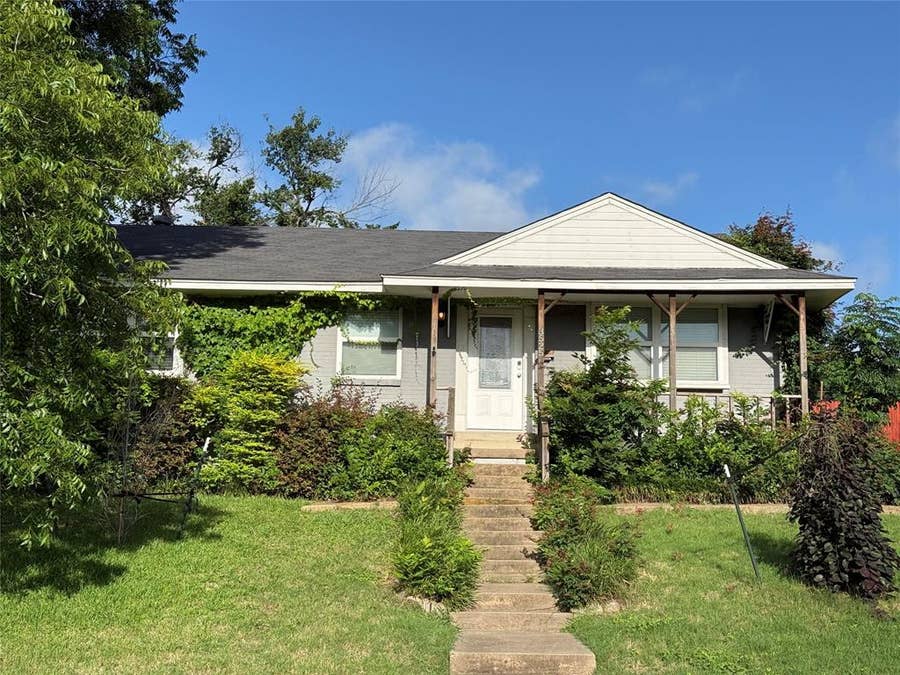 Property photo for 3525 Cripple Creek Drive, Dallas, TX