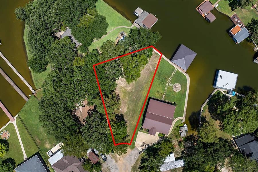Property photo for 122 Dowdy, Mabank, TX