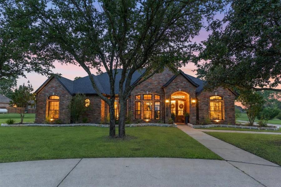 Property photo for 1504 Brook Lane, Celina, TX