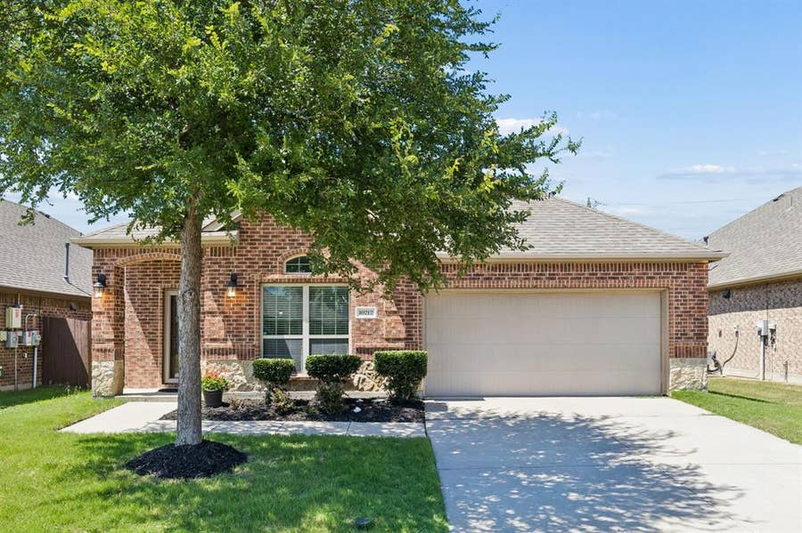 Property photo for 10212 Bennet Drive, McKinney, TX