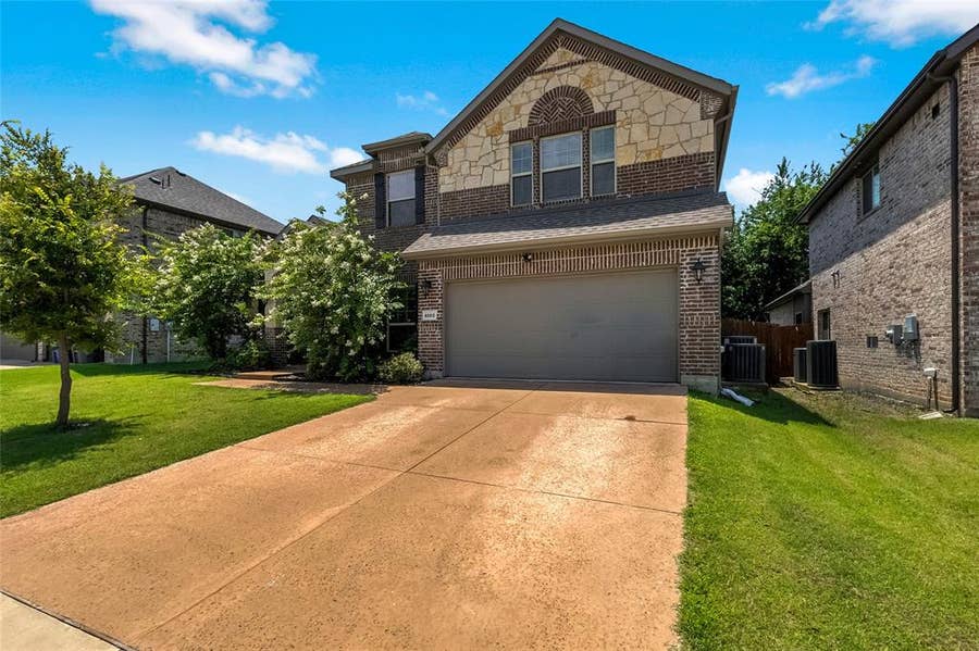 Property photo for 4002 Magnolia Ridge Drive, Melissa, TX