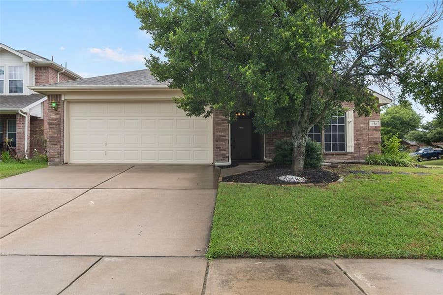 Property photo for 112 Bridlewood Street, Azle, TX