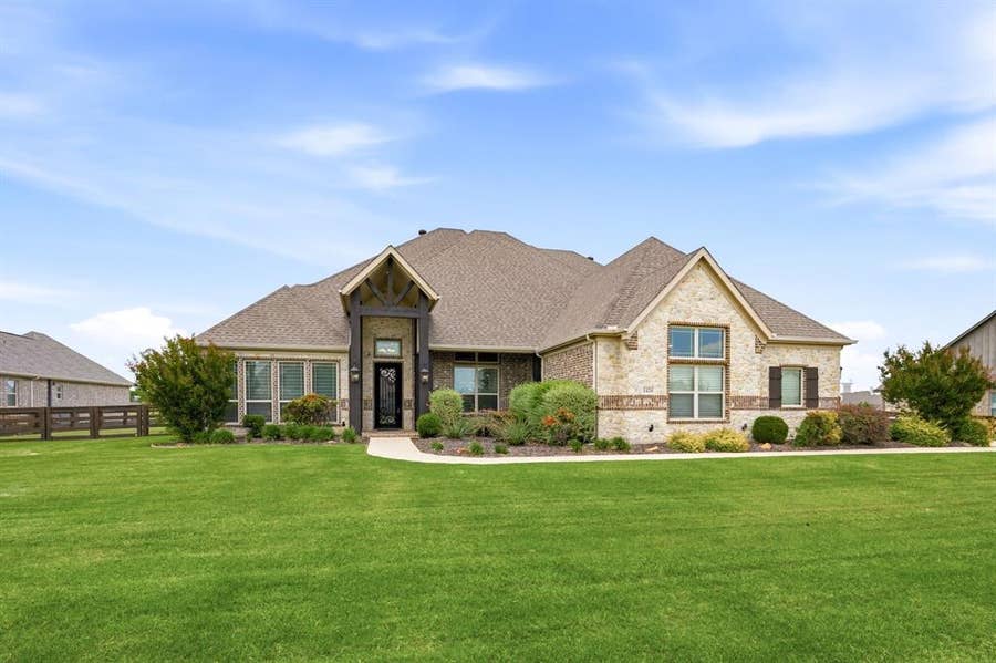 Property photo for 1426 Flanagan Farm Drive, Northlake, TX