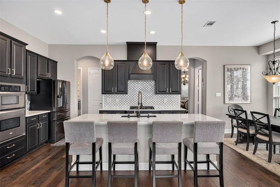 Property photo for 5912 Waterford Lane, McKinney, TX