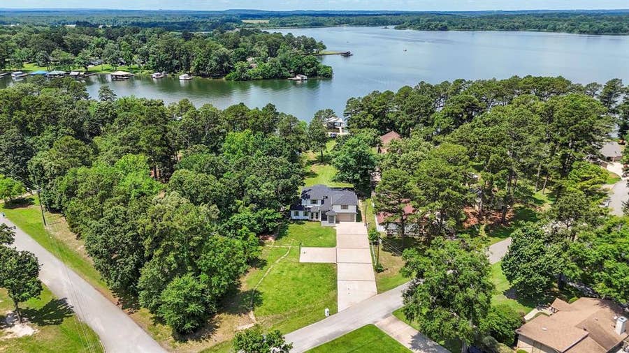 Property photo for 16862 Cardinal Lane, Troup, TX