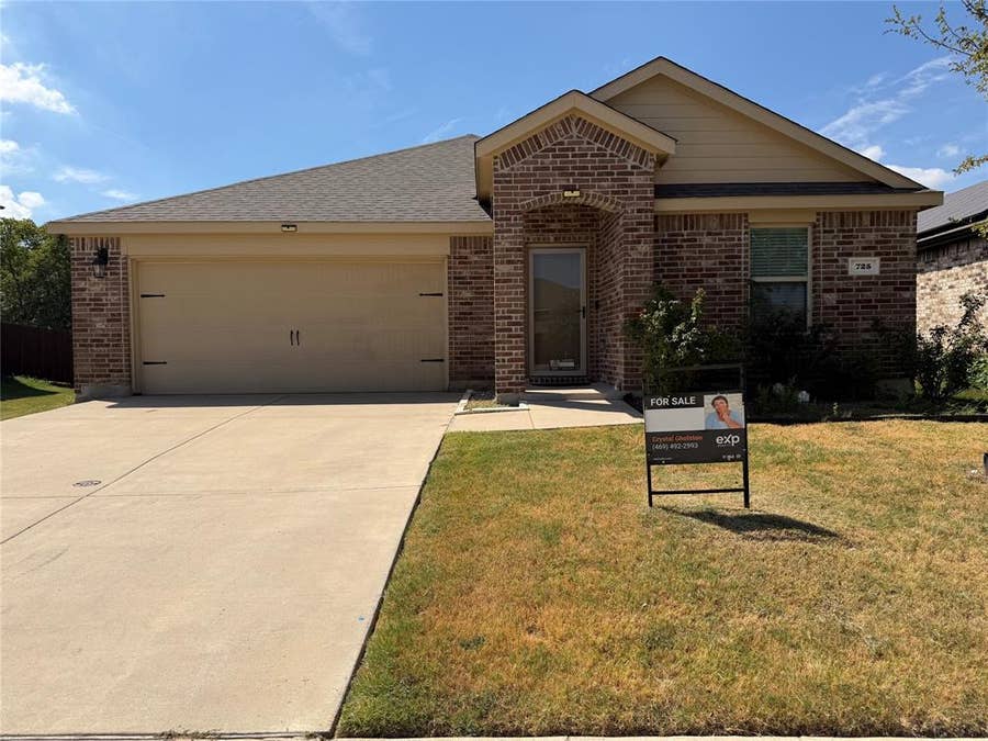 Property photo for 725 Emerald Drive, Princeton, TX