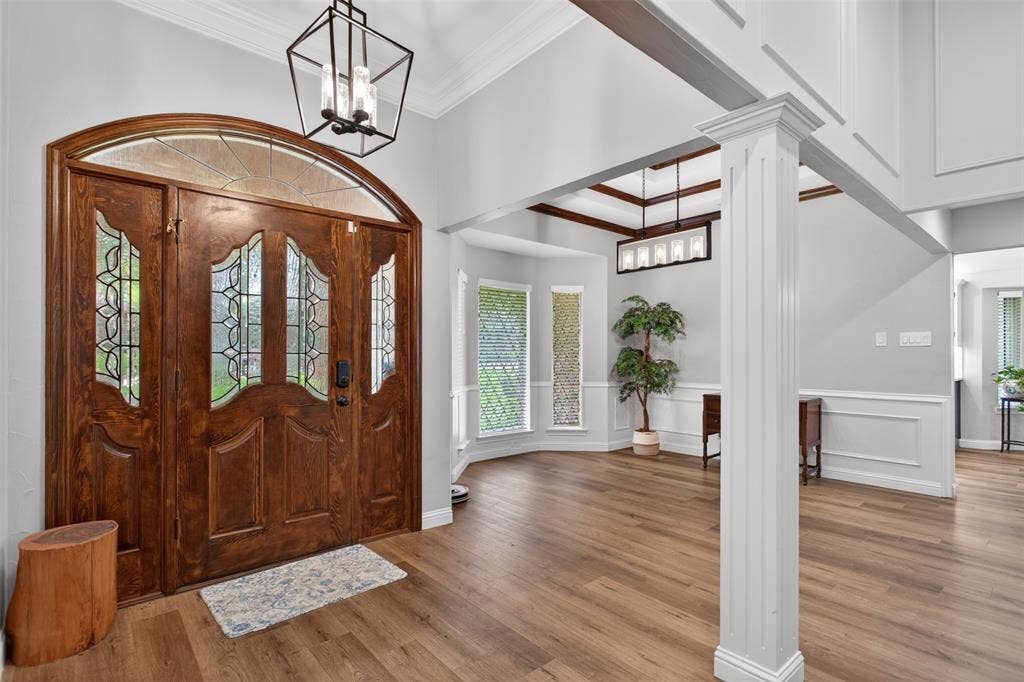1415 Horton Drive, Cedar Hill, TX 75104 Entry and formal dining