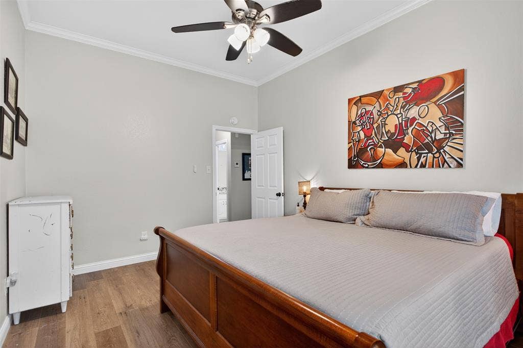 1415 Horton Drive, Cedar Hill, TX 75104 bedroom 2 large enough for king