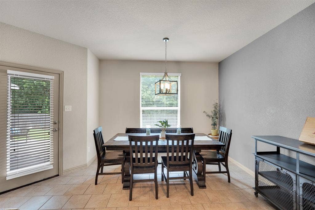 5009 Prosperity Row, Midlothian, TX 76065 5009 Prosperity Row, Midlothian, TX 76065
